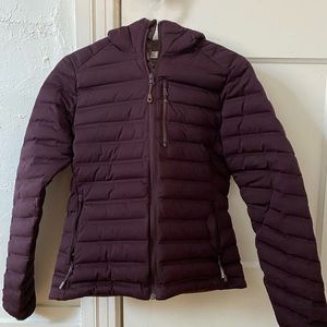 Mountain Hardwear Puffy with hood